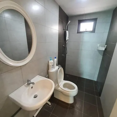 Jovial Modern Cozy Homestay 'Meritus Perai Exterior photo