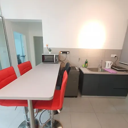 Jovial Modern Cozy Homestay 'Meritus Perai Exterior photo