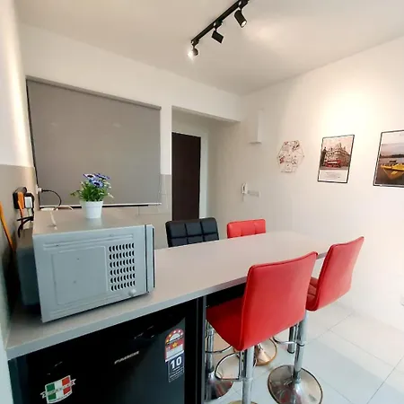 Jovial Modern Cozy Homestay 'Meritus Perai Exterior photo