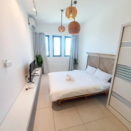 Jovial Modern Cozy Homestay 'Meritus Perai Exterior photo