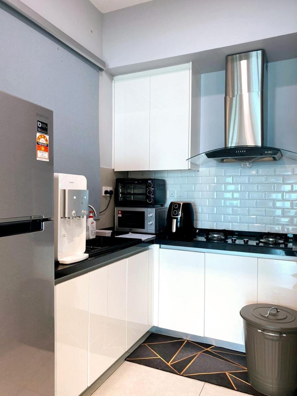 Apartment Jovial Modern Cozy 'meritus