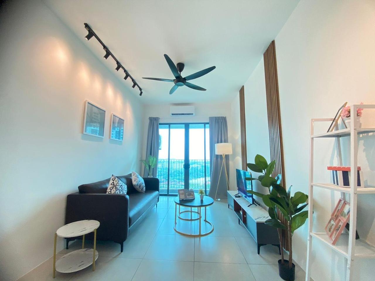 Jovial Modern Cozy 'meritus Apartment *