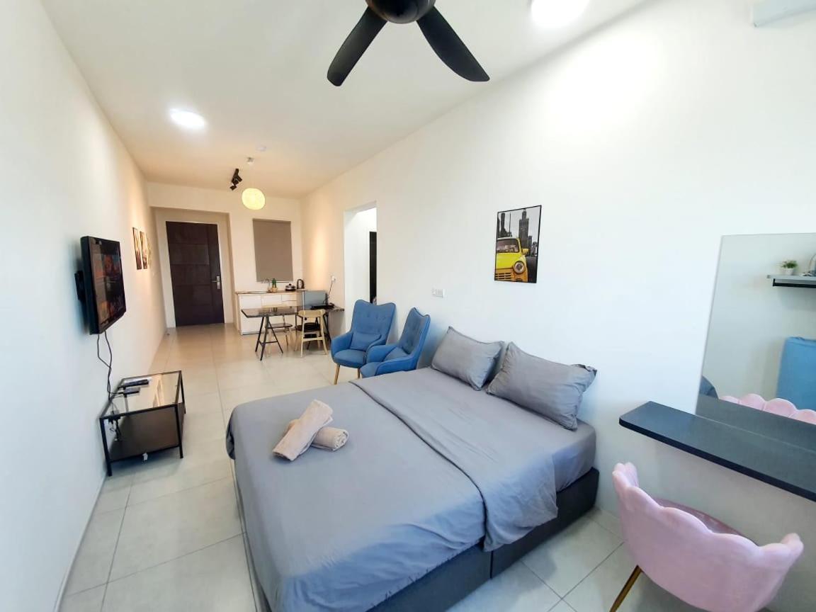 Apartment Jovial Modern Cozy 'meritus *