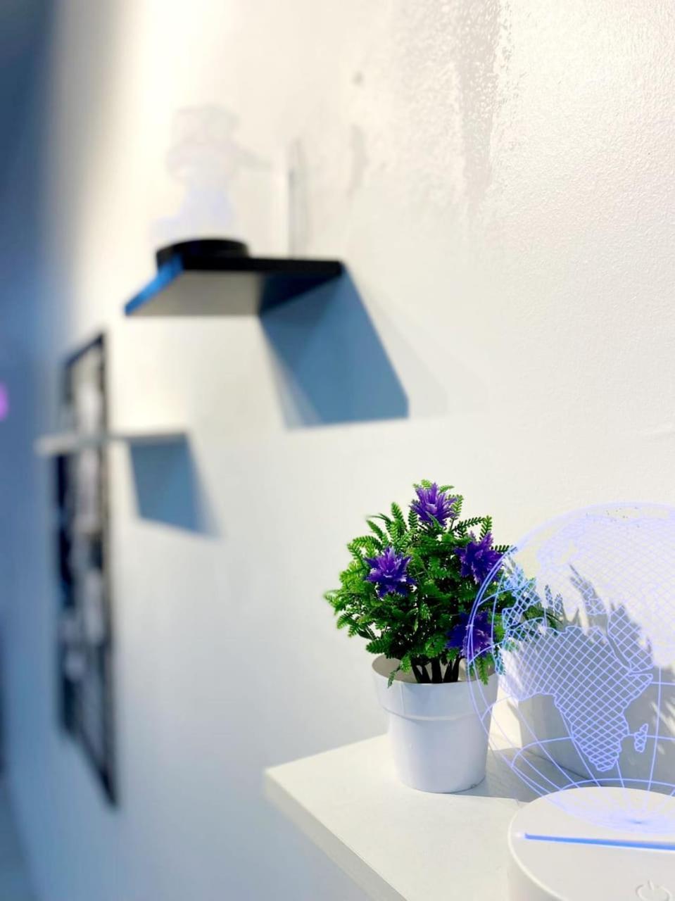 Jovial Modern Cozy 'meritus Apartment *