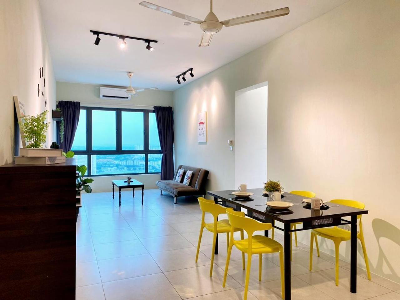 Jovial Modern Cozy 'meritus Apartment Perai