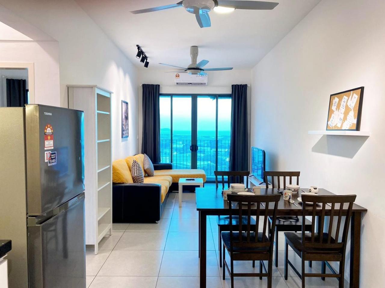 Jovial Modern Cozy 'meritus Apartment *