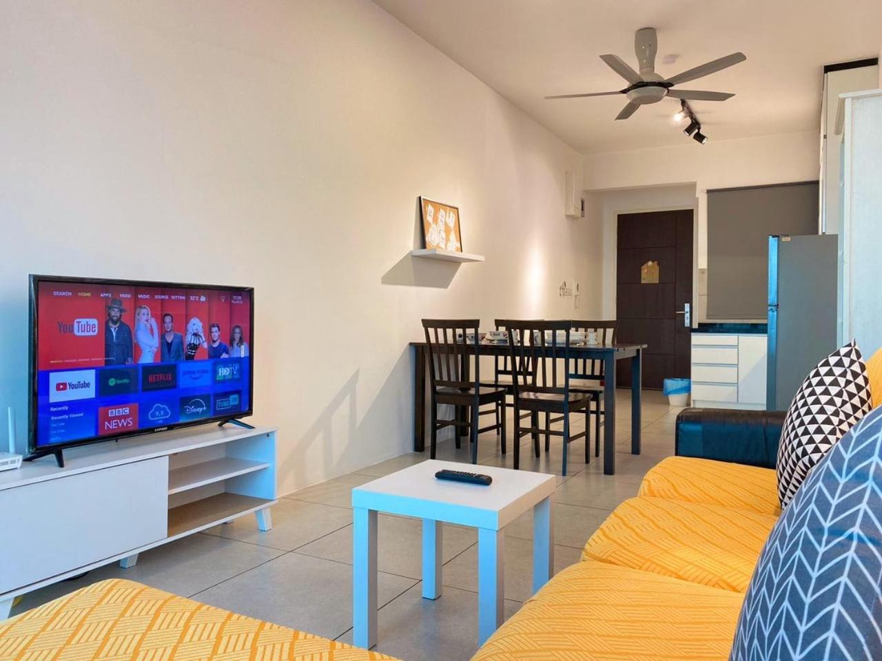 Jovial Modern Cozy 'meritus Apartment Perai