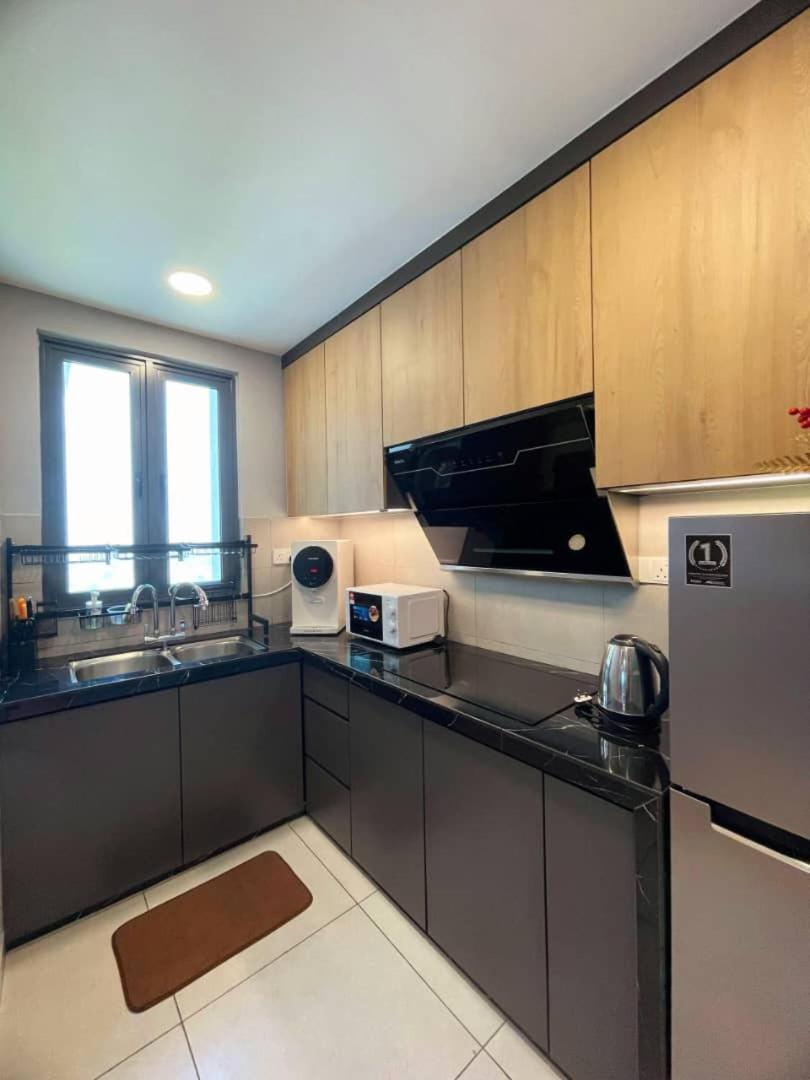 Apartment Jovial Modern Cozy 'meritus Perai
